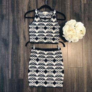 TWO-PIECE Skirt and Crop Top